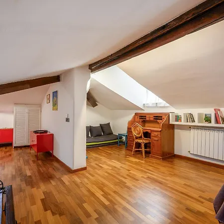 شقة La Mansarda Di Lory لا سبيتسْيا